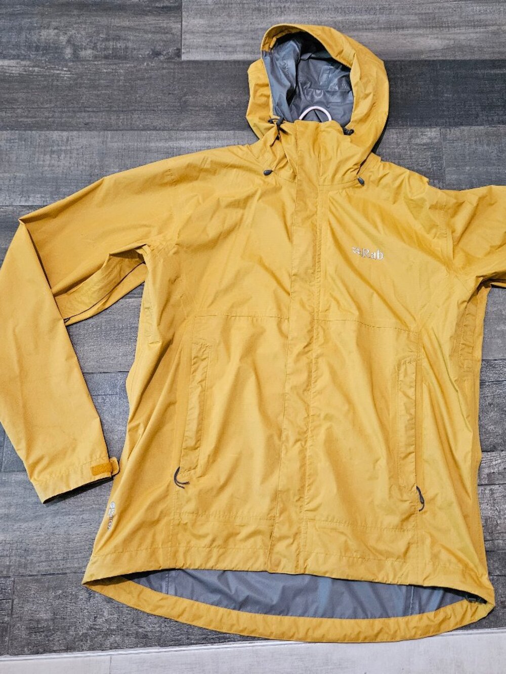 Rab Men's X-Large Rain Jacket/Windbreaker